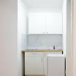 Lev *