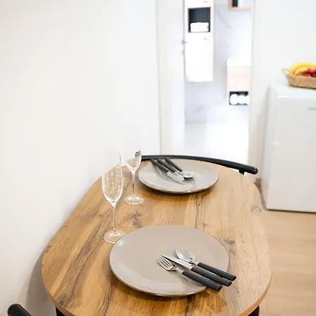 Lev Apartment *