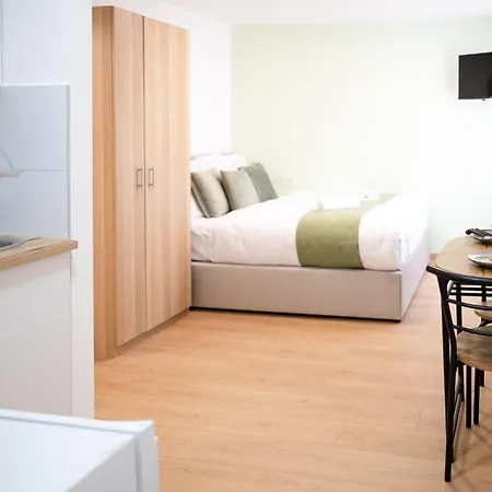 Apartment Lev *