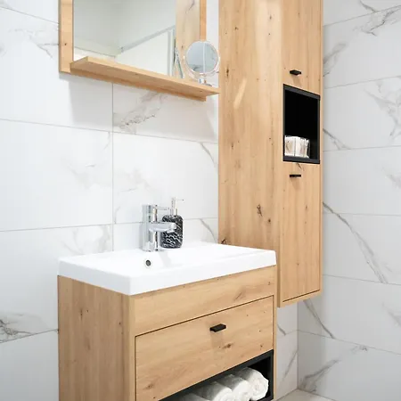 Apartment Lev