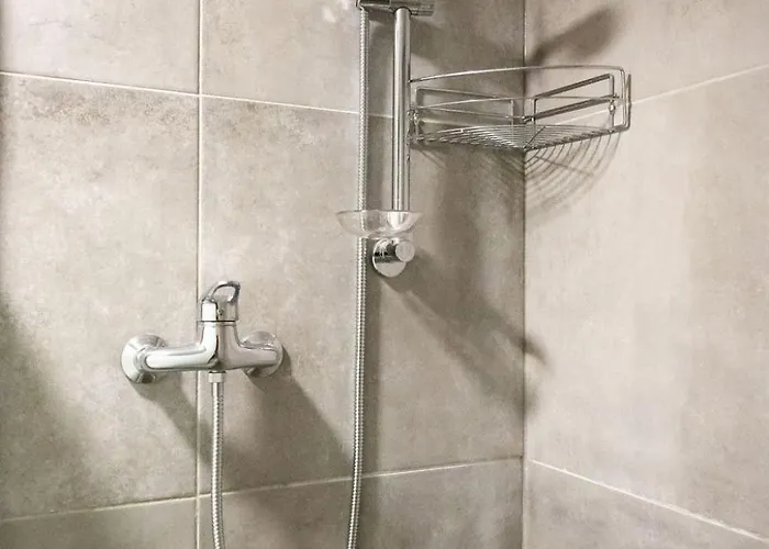 Lev アパート イゾラ